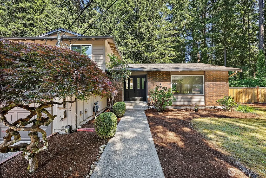 11315 83rd Avenue SW Lakewood WA 98498
