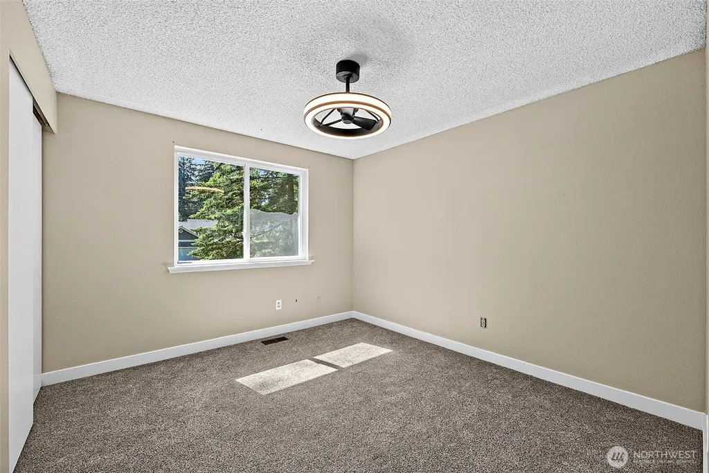11315 83rd Avenue SW Lakewood WA 98498
