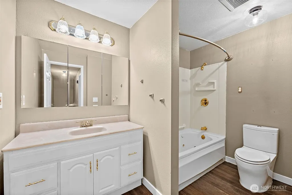 11315 83rd Avenue SW Lakewood WA 98498