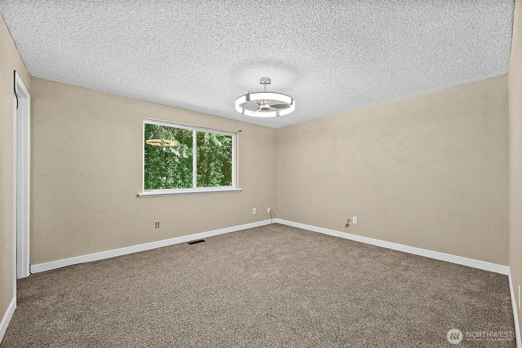 11315 83rd Avenue SW Lakewood WA 98498