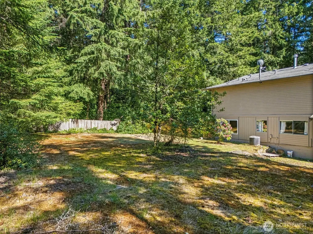 11315 83rd Avenue SW Lakewood WA 98498