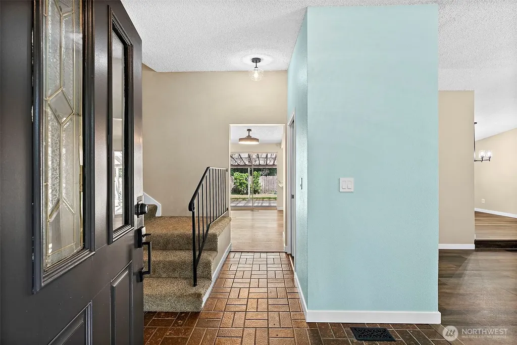 11315 83rd Avenue SW Lakewood WA 98498