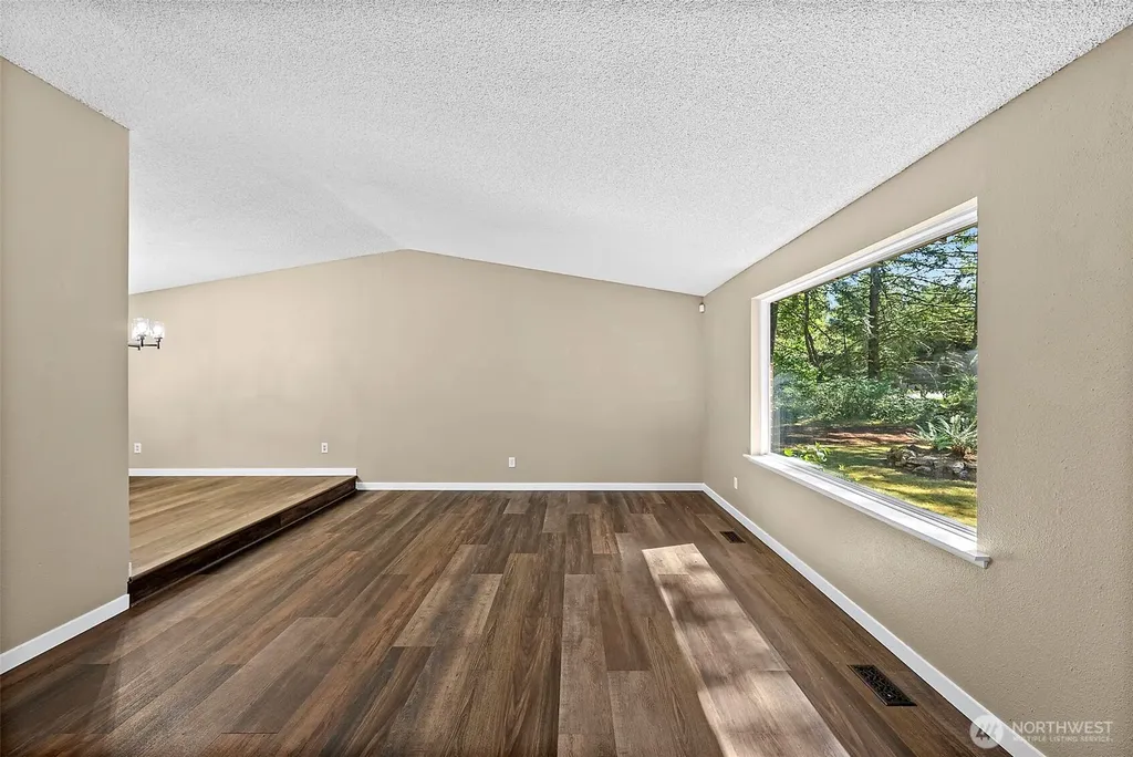 11315 83rd Avenue SW Lakewood WA 98498