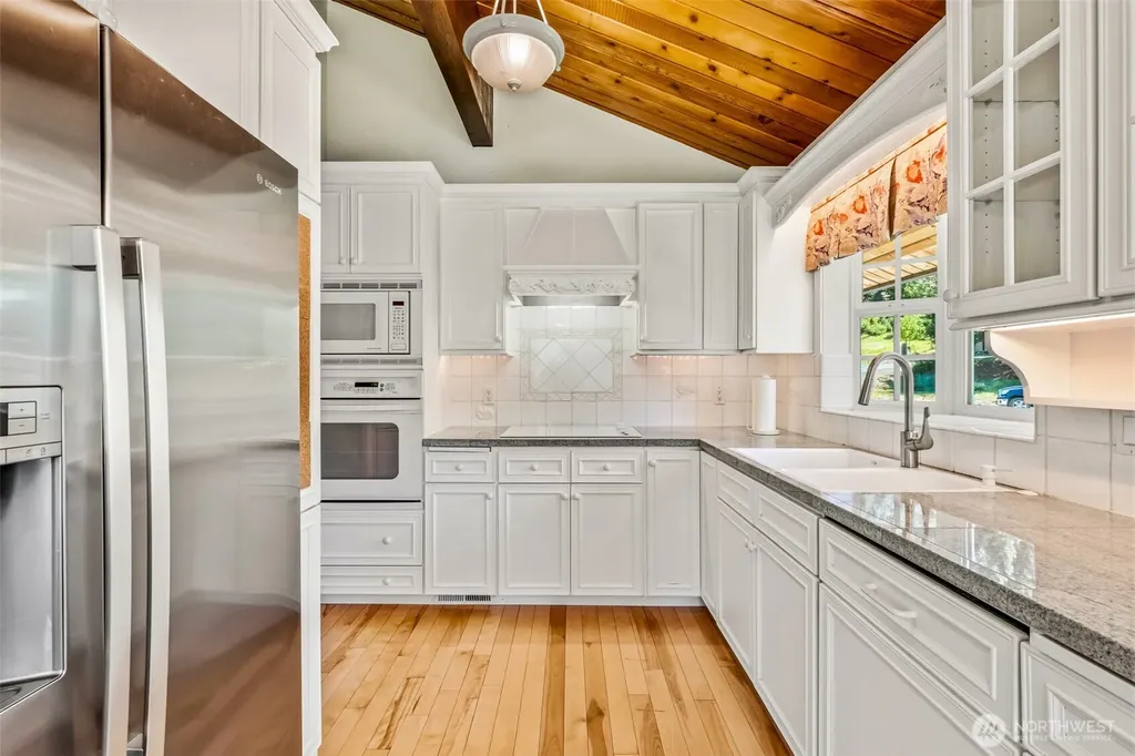 9724 Dye Road Leavenworth WA 98826