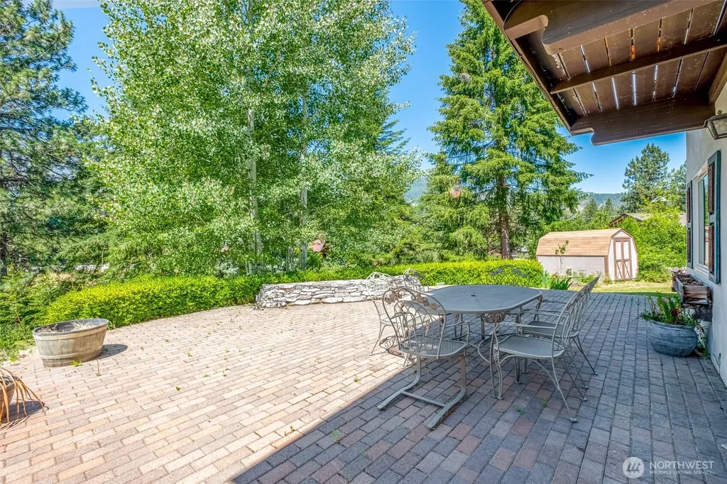 9724 Dye Road Leavenworth WA 98826