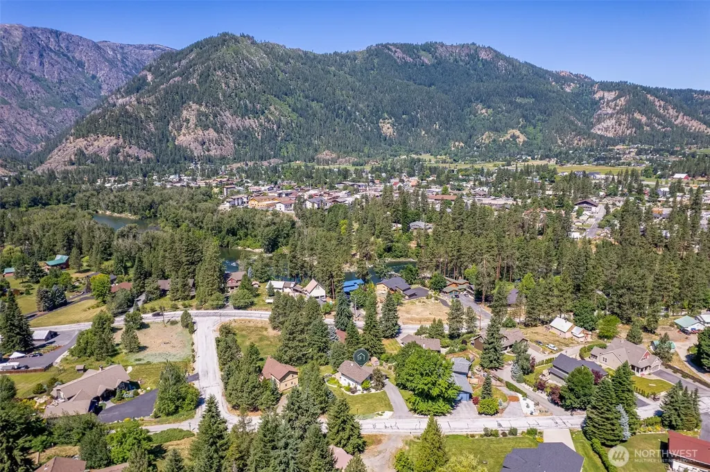 9724 Dye Road Leavenworth WA 98826