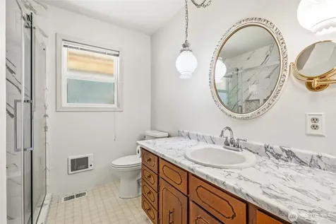 9724 Dye Road Leavenworth WA 98826