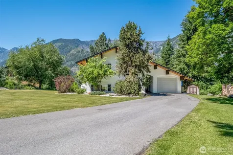 9724 Dye Road Leavenworth WA 98826