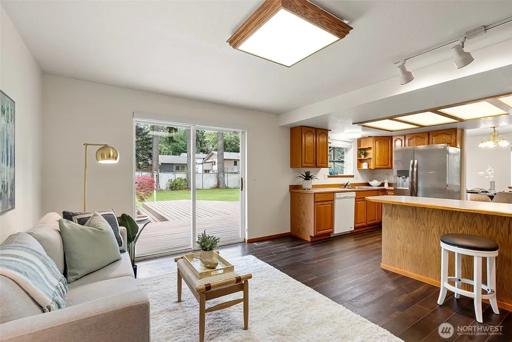4871 Sherlyn Avenue SE Port Orchard WA 98367