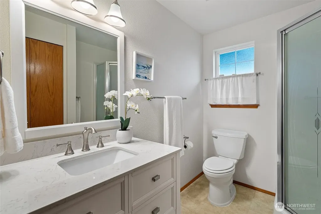 4871 Sherlyn Avenue SE Port Orchard WA 98367
