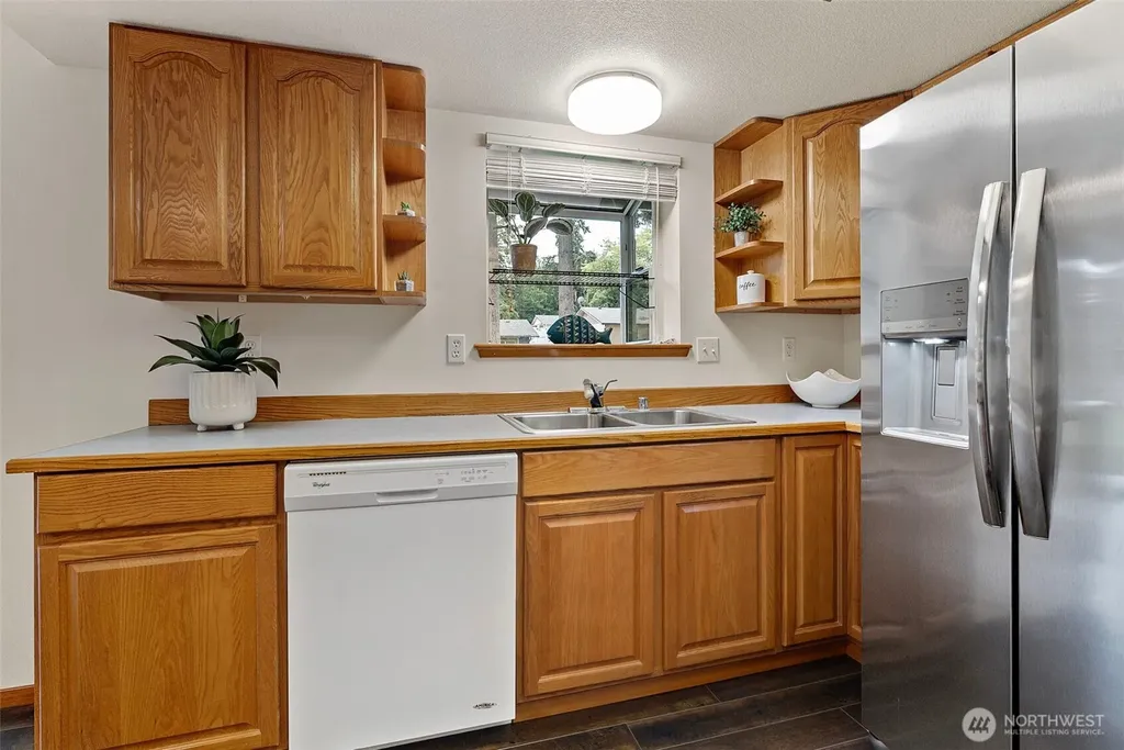4871 Sherlyn Avenue SE Port Orchard WA 98367