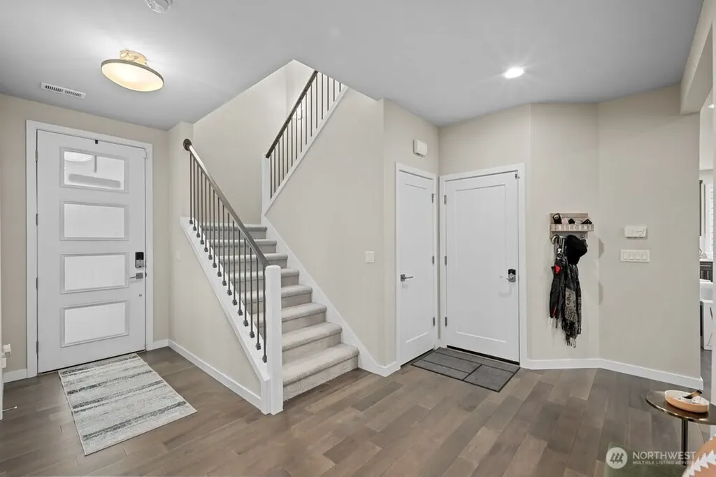8609 244th Street SW Edmonds WA 98026