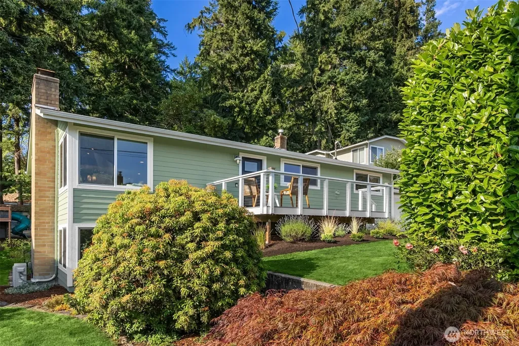 1020 NE Holm Court Poulsbo WA 98370