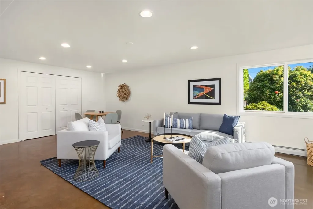 1020 NE Holm Court Poulsbo WA 98370