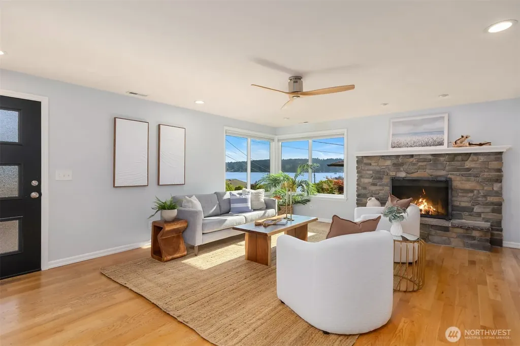 1020 NE Holm Court Poulsbo WA 98370