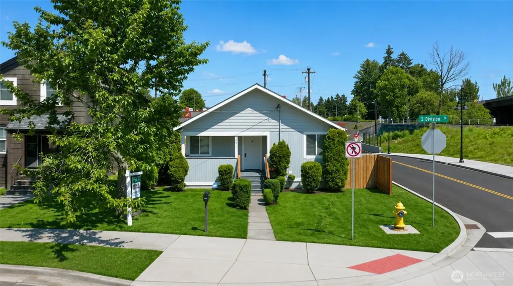 336 S Division Street Auburn WA 98001