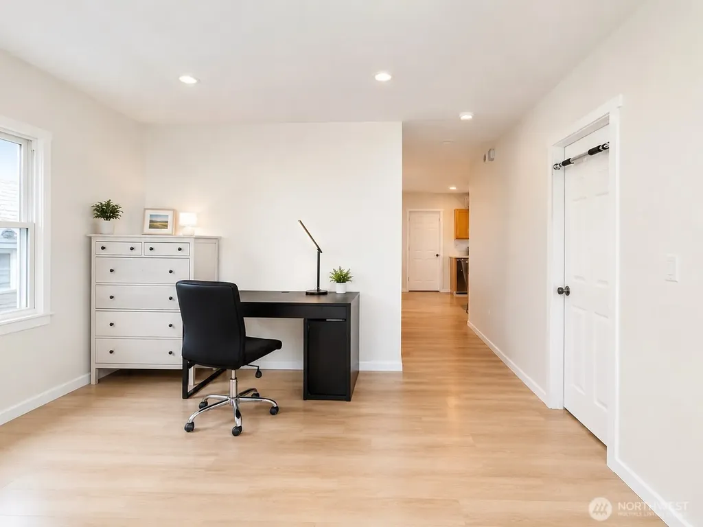 336 S Division Street Auburn WA 98001