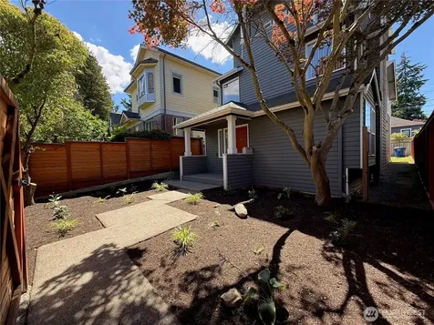 2327 N 65th Street Seattle WA 98103