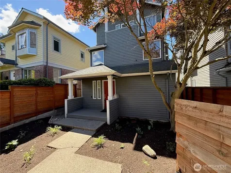 2327 N 65th Street Seattle WA 98103