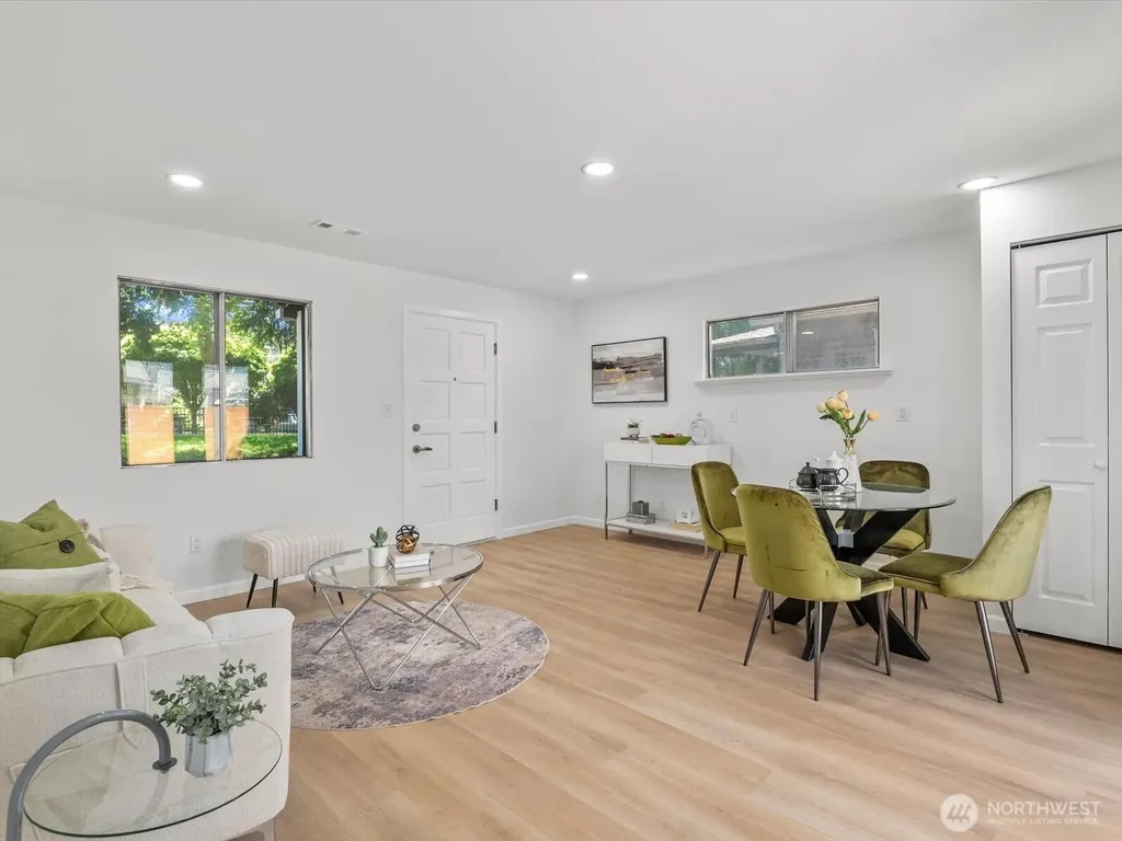 505 Burnett Avenue S Renton WA 98057