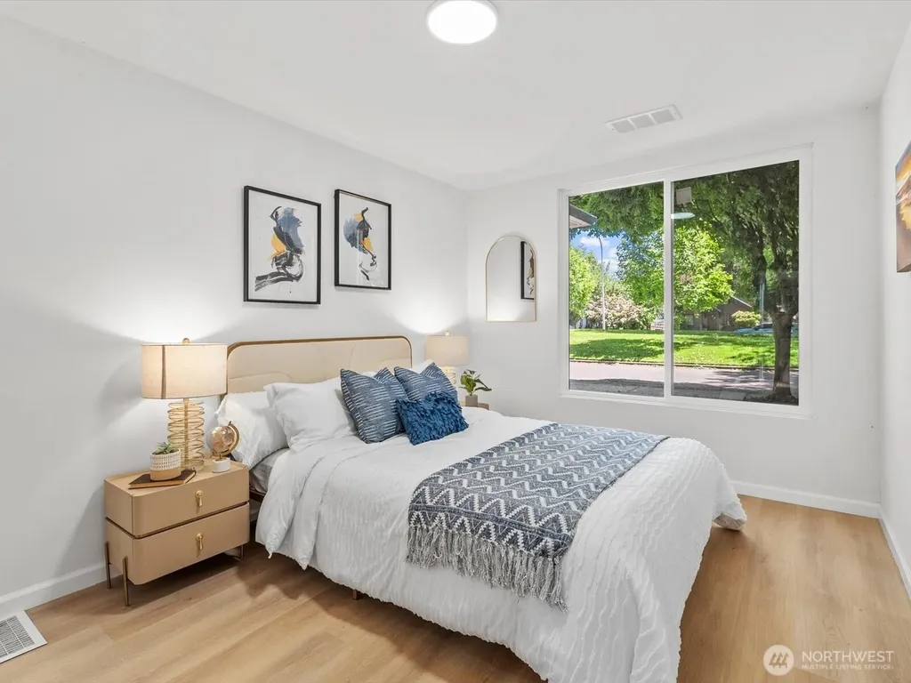 505 Burnett Avenue S Renton WA 98057