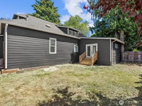 505 Burnett Avenue S Renton WA 98057
