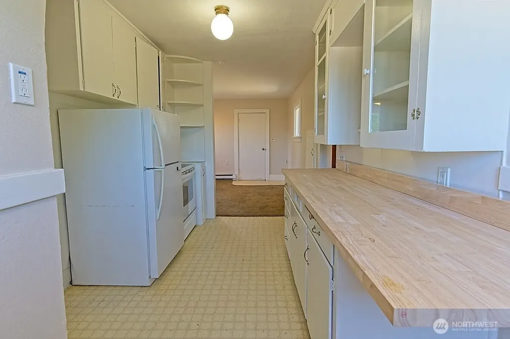 1125 W Ninth Street Port Angeles WA 98363