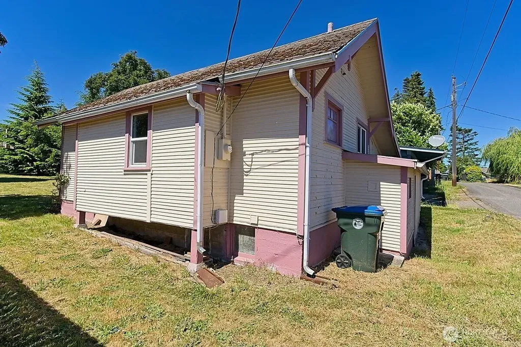 1125 W Ninth Street Port Angeles WA 98363
