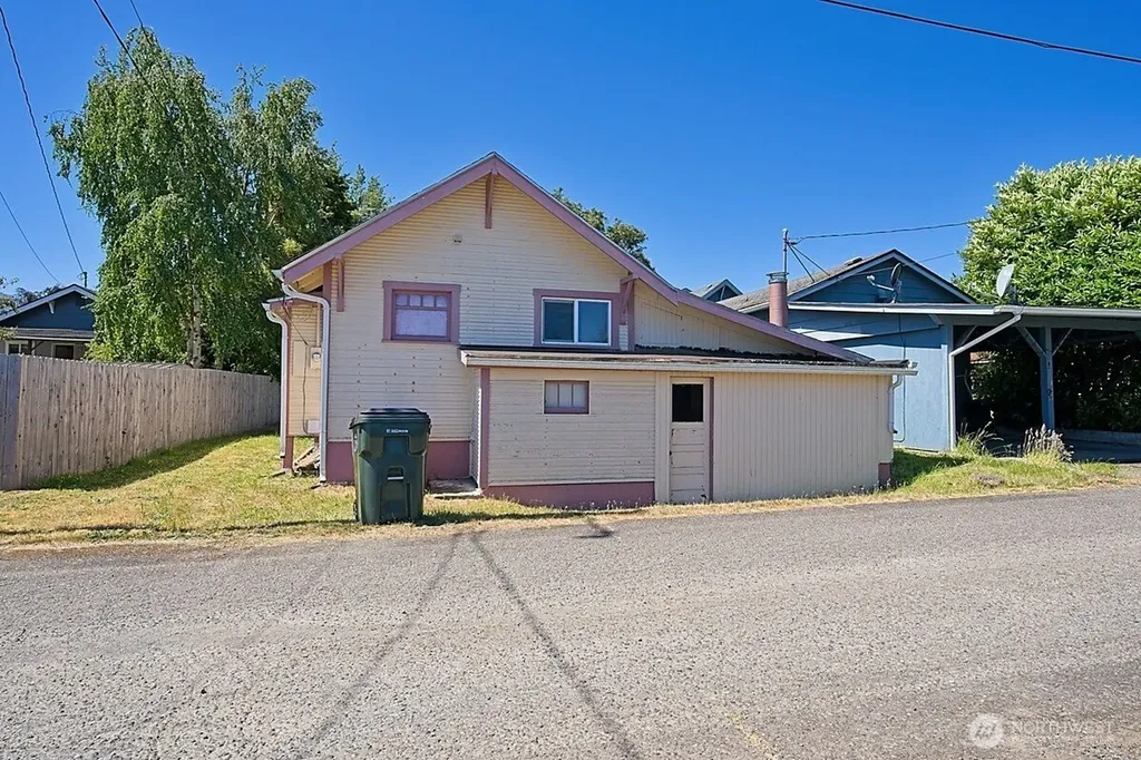 1125 W Ninth Street Port Angeles WA 98363