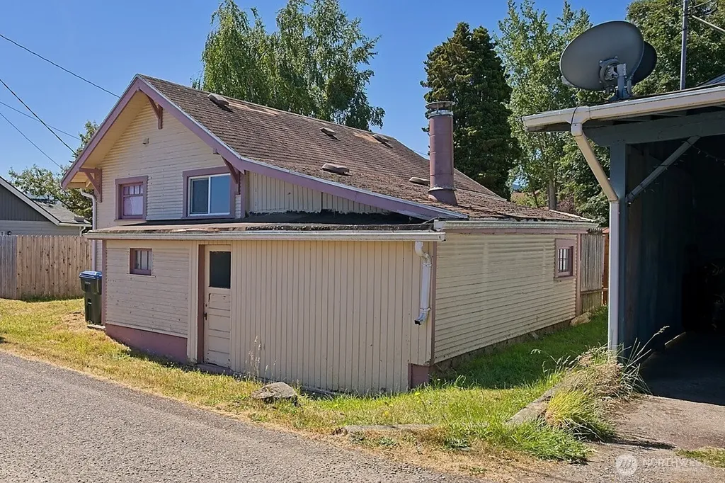 1125 W Ninth Street Port Angeles WA 98363