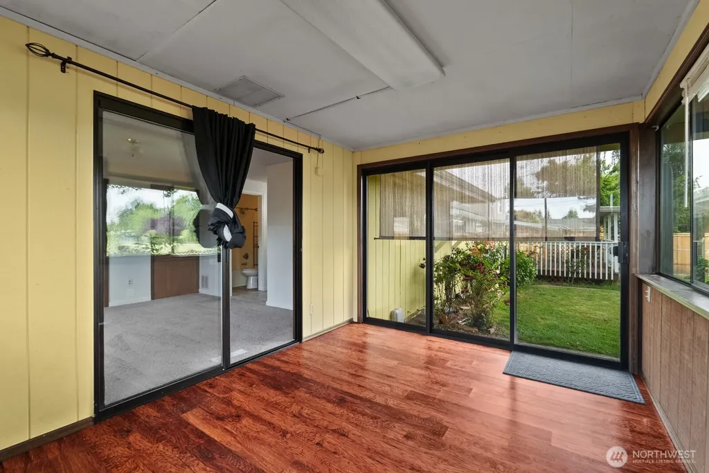15612 63rd Street Ct E Sumner WA 98390