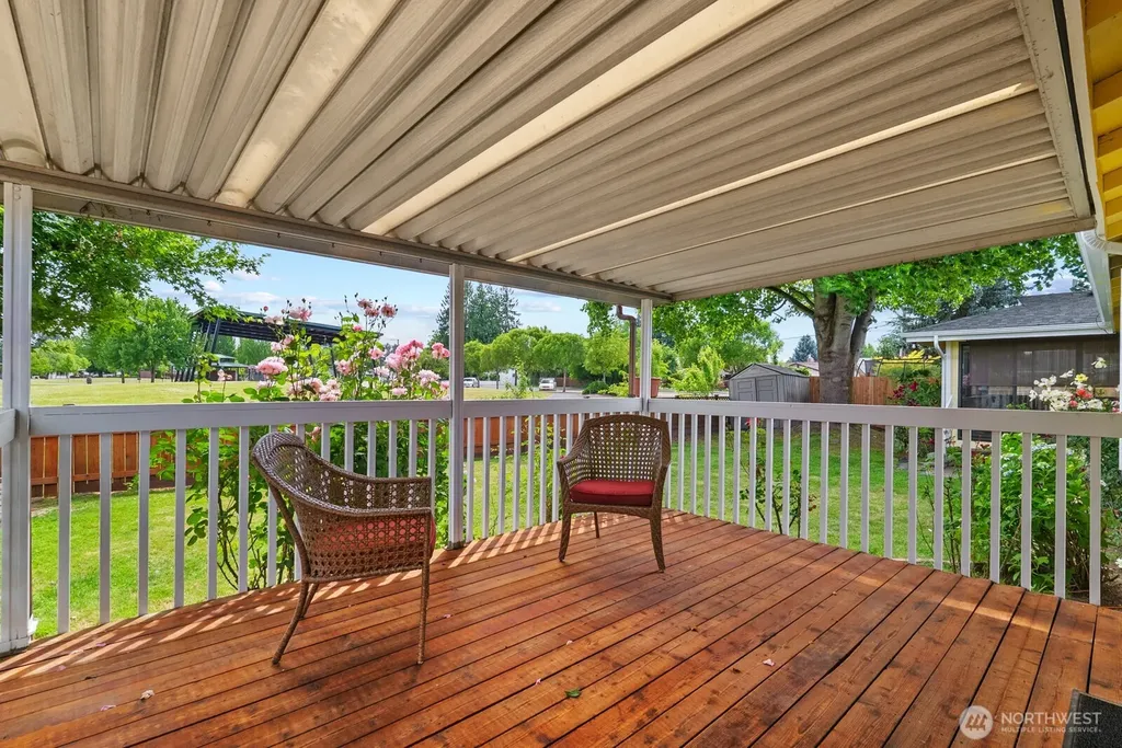 15612 63rd Street Ct E Sumner WA 98390