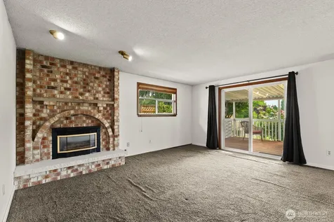 15612 63rd Street Ct E Sumner WA 98390