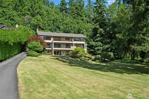 4736 Somerset Avenue SE Bellevue WA 98006