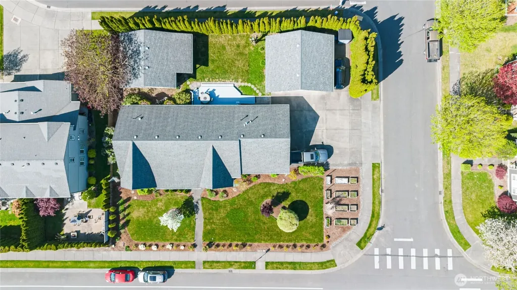1277 Aaron Drive Lynden WA 98264