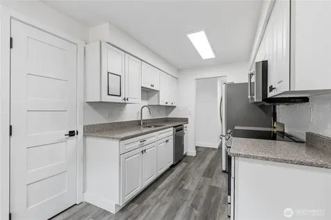 17310 NE 45th Street Redmond WA 98052