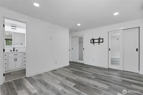 17310 NE 45th Street Redmond WA 98052