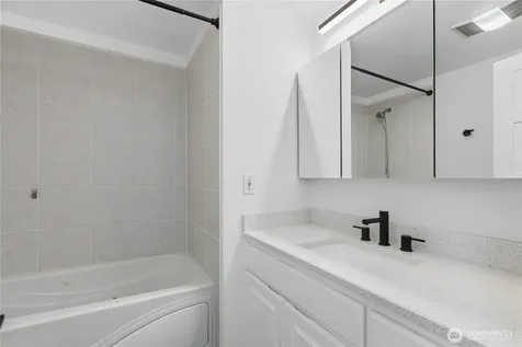 17310 NE 45th Street Redmond WA 98052
