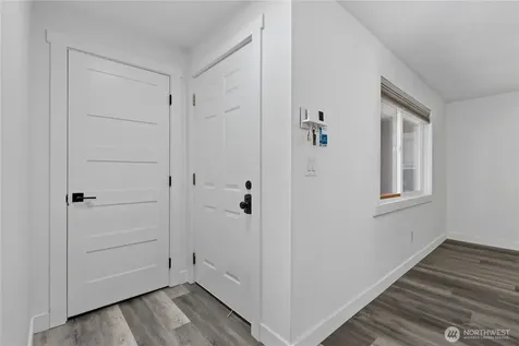 17310 NE 45th Street Redmond WA 98052