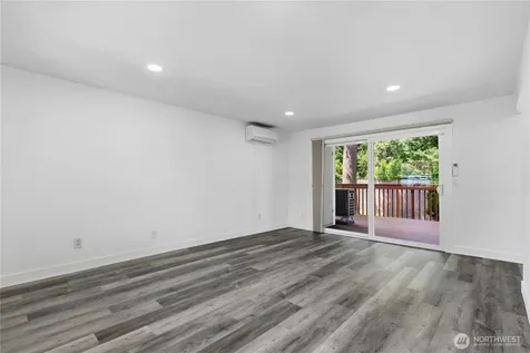 17310 NE 45th Street Redmond WA 98052