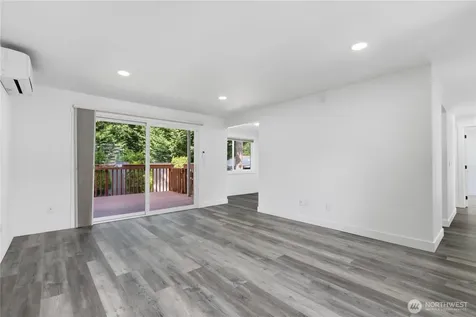 17310 NE 45th Street Redmond WA 98052