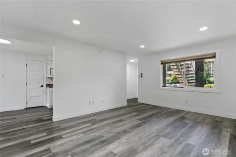 17310 NE 45th Street Redmond WA 98052
