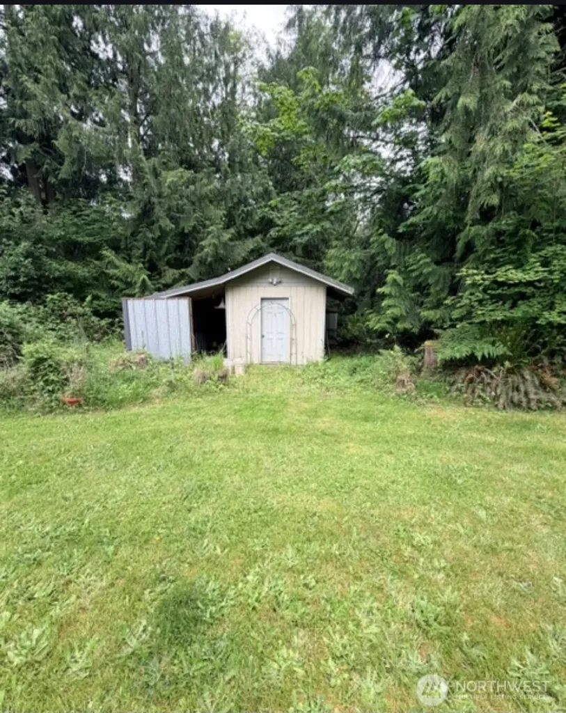 27210 145th Street E Buckley WA 98321