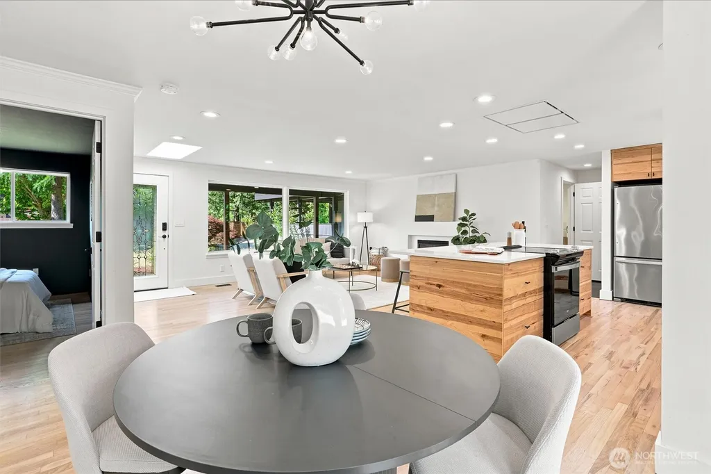 9701 226th Place SW Edmonds WA 98020