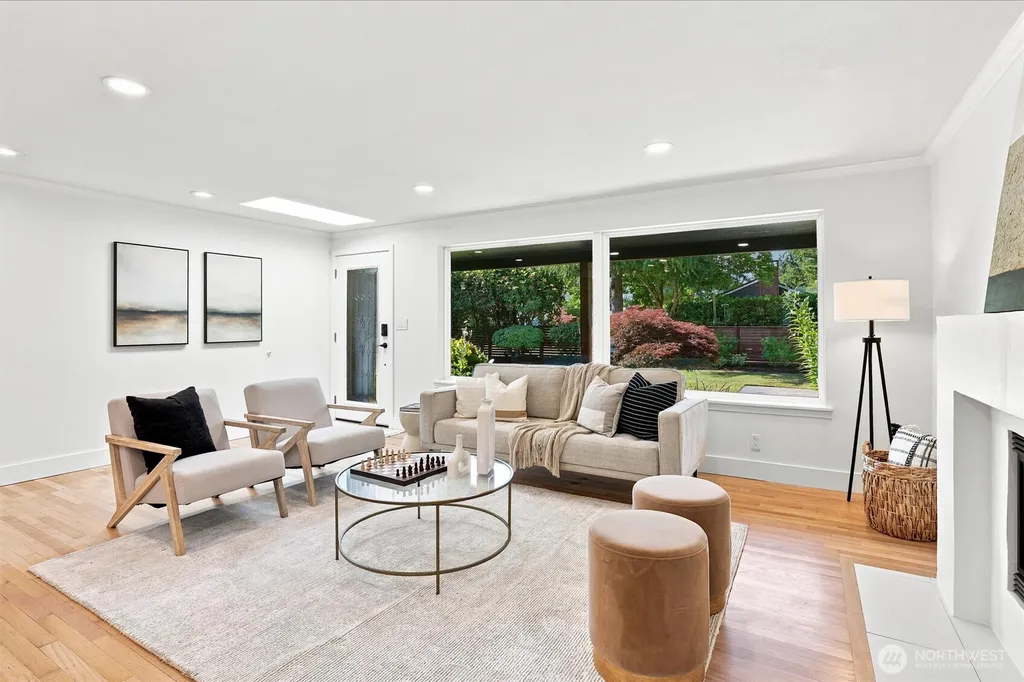 9701 226th Place SW Edmonds WA 98020