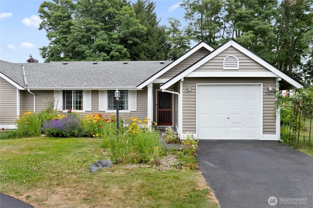 9223 105th Avenue Ct SW Tacoma WA 98498