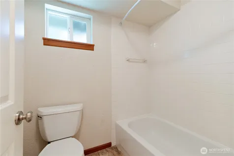 9223 105th Avenue Ct SW Tacoma WA 98498