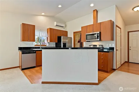 9223 105th Avenue Ct SW Tacoma WA 98498