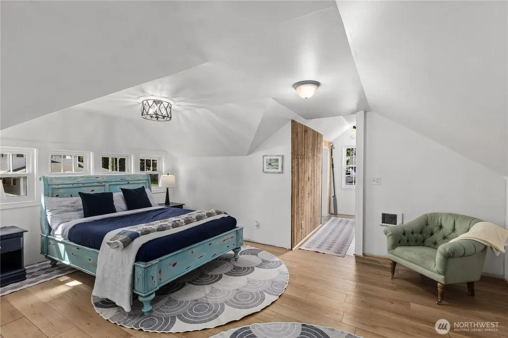 4202 L Place Seaview WA 98641