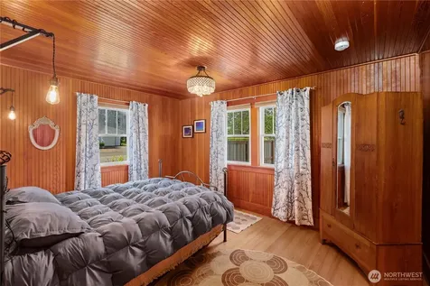 4202 L Place Seaview WA 98641